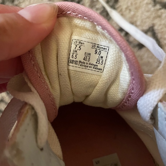 Women’s vans pink FU SK8-low sneakers - Picture 2 of 4